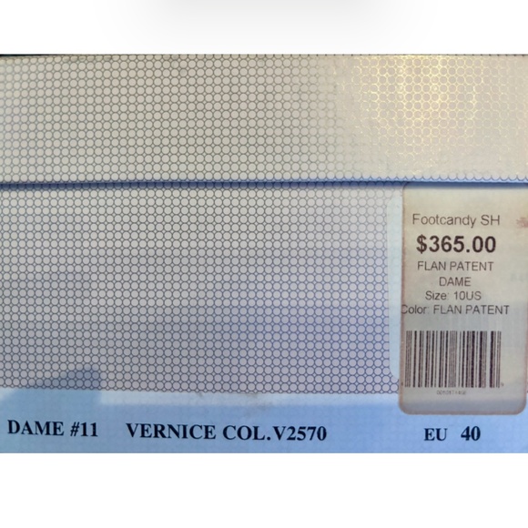 Your Shoe Closet Needs These! - Picture 8 of 9